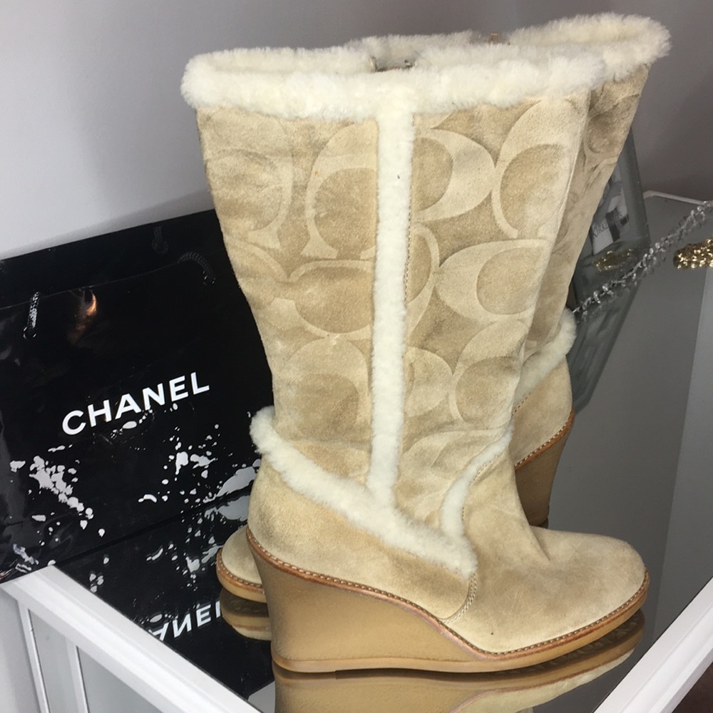 COACH Wedge Snow Boots FASHIONABLE!